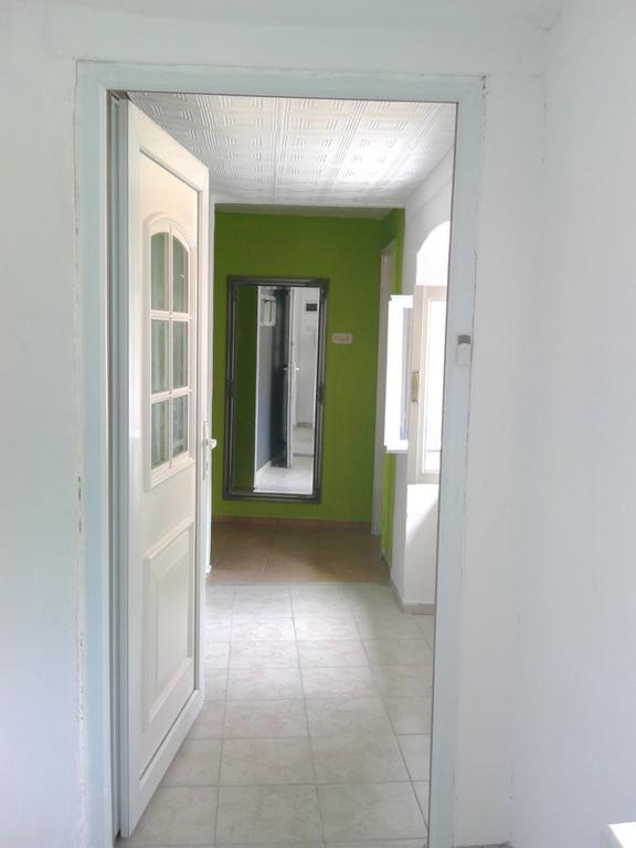 Studio And Rooms Korzo Rijeka Luaran gambar