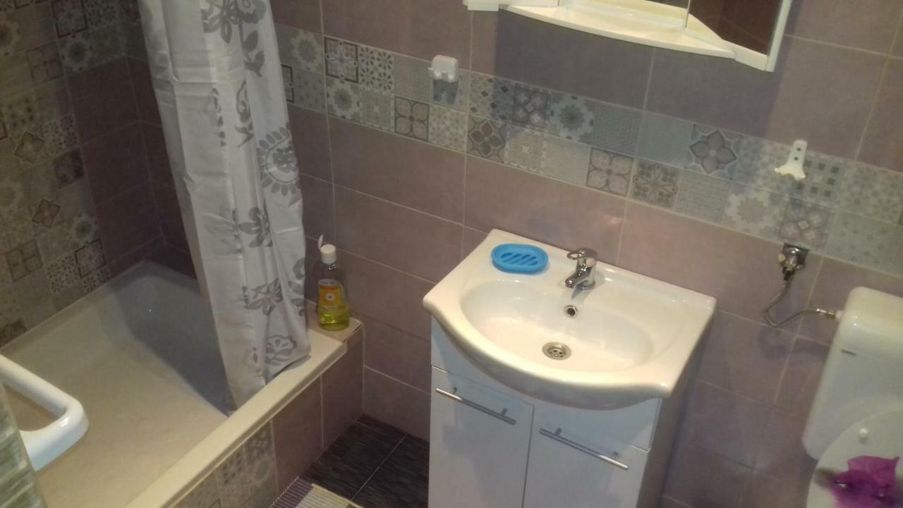 Studio And Rooms Korzo Rijeka Luaran gambar