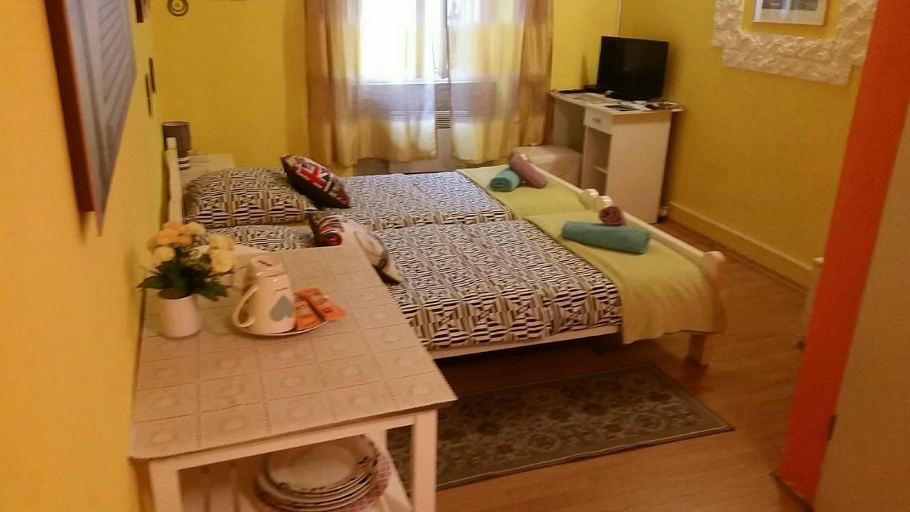 Studio And Rooms Korzo Rijeka Luaran gambar